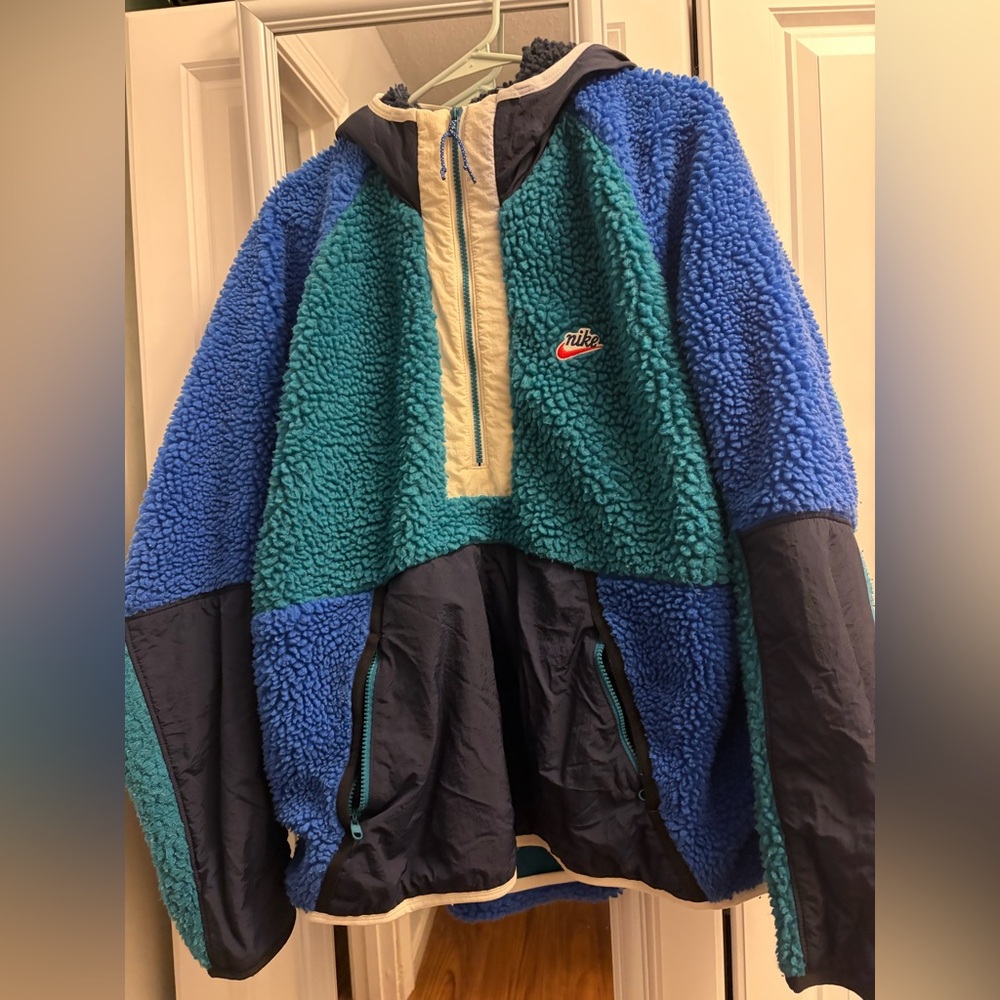 Nike Teal and Navy Sherpa Jacket